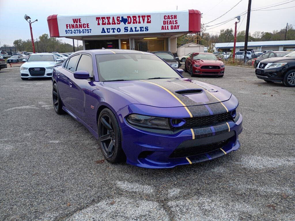 2019 DODGE Charger