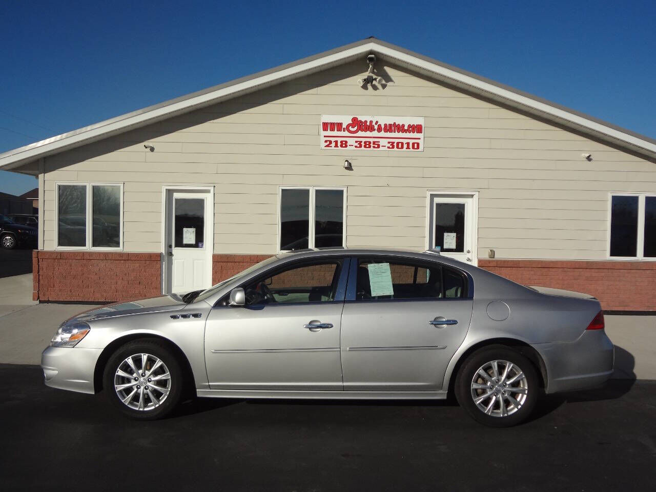 2011 BUICK Lucerne