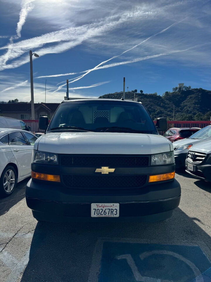 2023 CHEVROLET Express