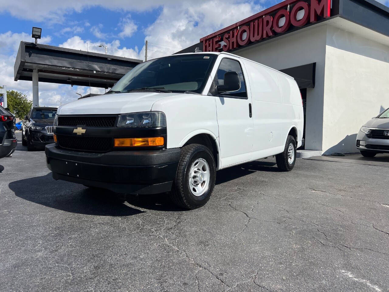 2021 CHEVROLET Express