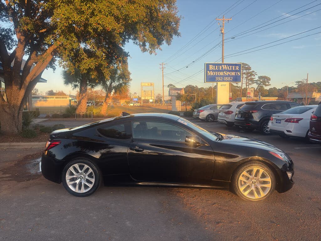 Hyundai Genesis Coupe