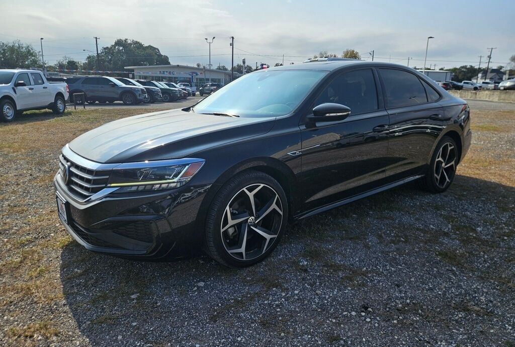 2022 VOLKSWAGEN Passat
