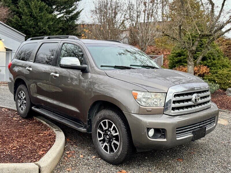 Toyota Sequoia