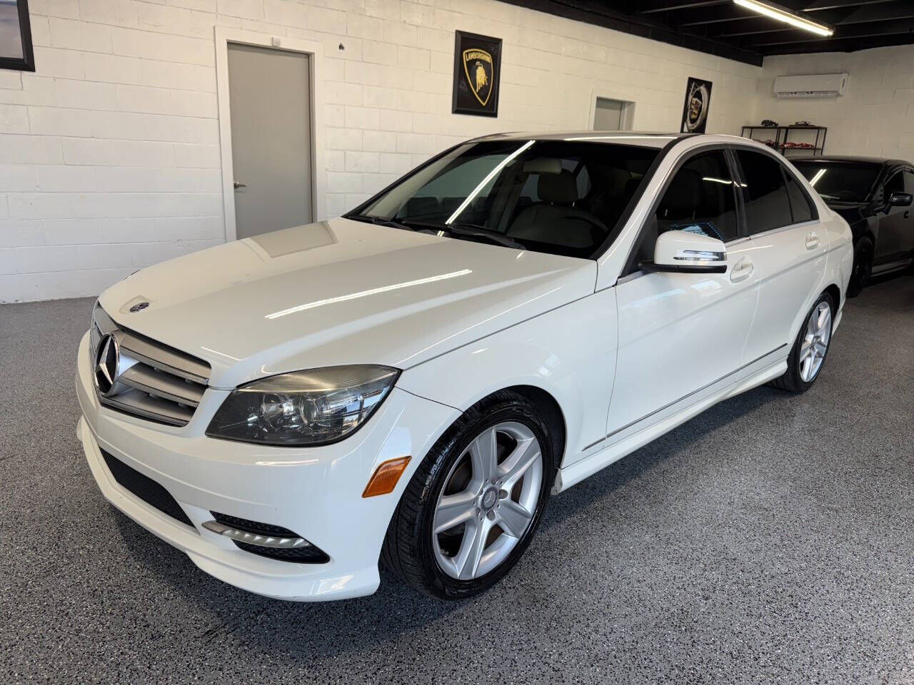 2011 MERCEDES-BENZ C-Class