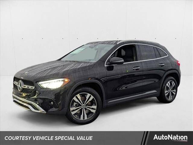 2025 MERCEDES-BENZ GLA-Class
