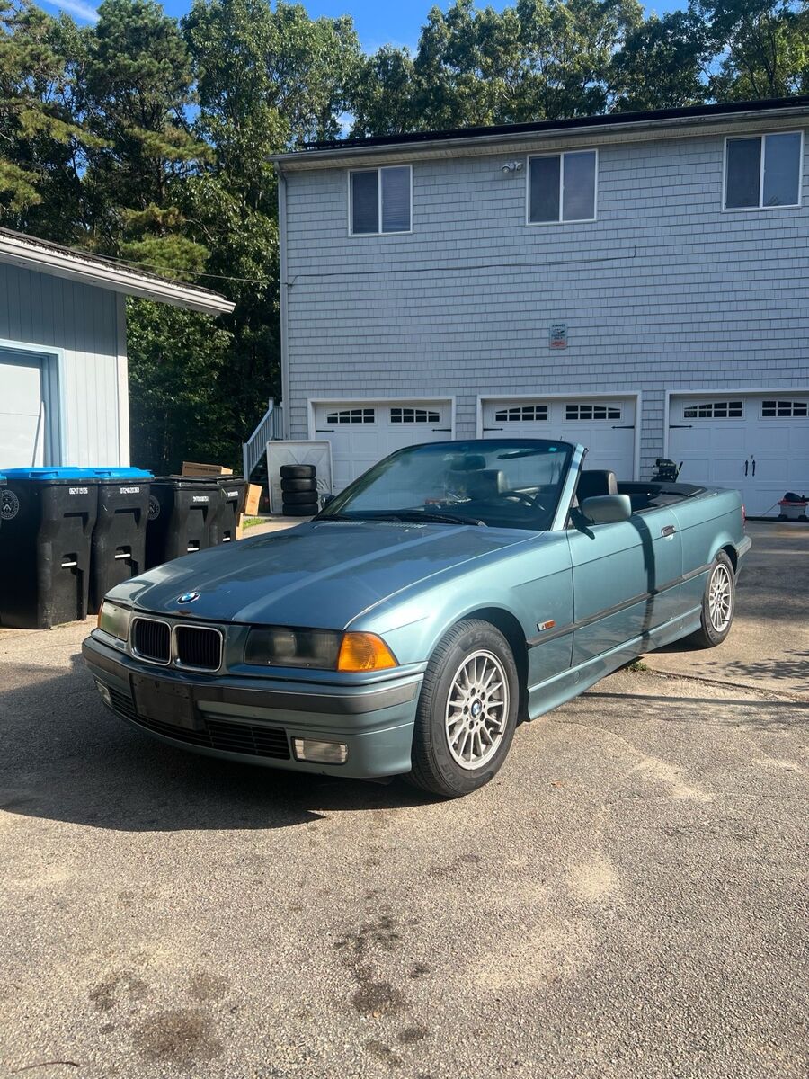 BMW 328iC