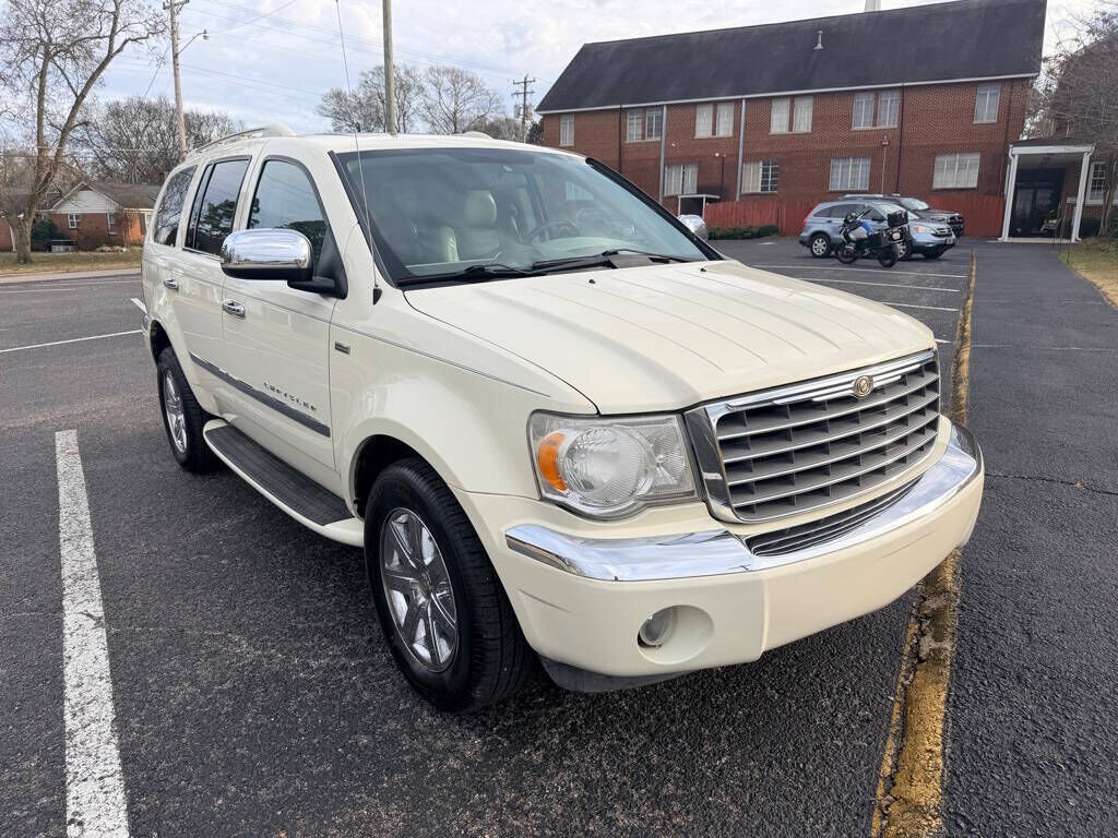 Chrysler Aspen
