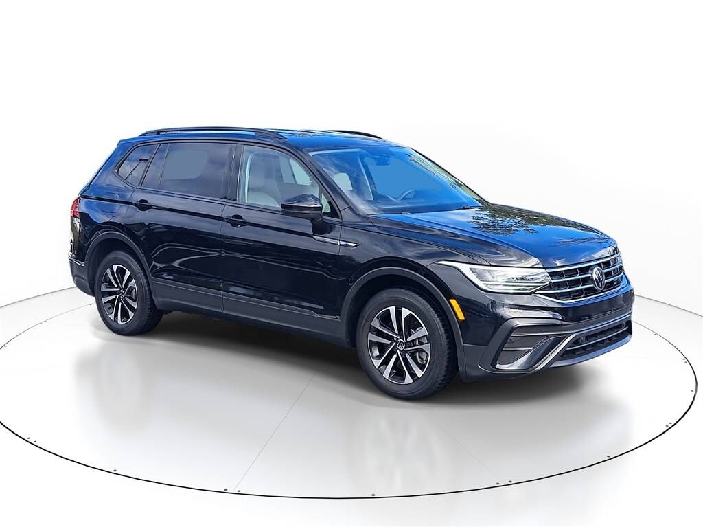 2023 VOLKSWAGEN Tiguan