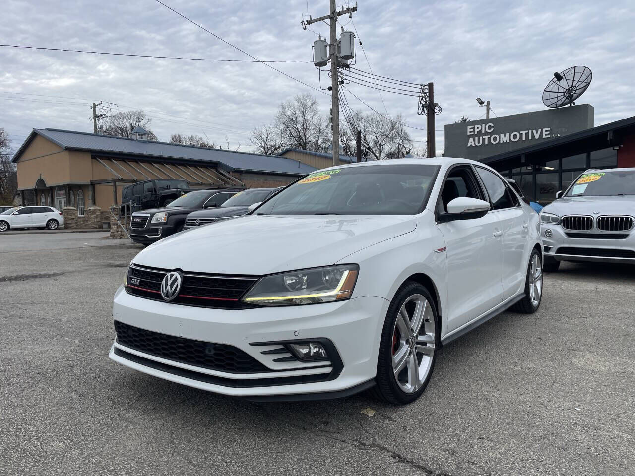 2017 VOLKSWAGEN Jetta
