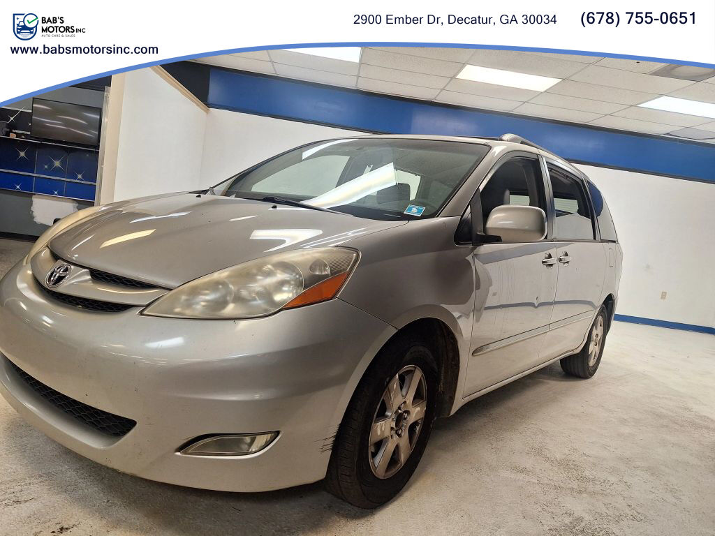 2009 TOYOTA Sienna