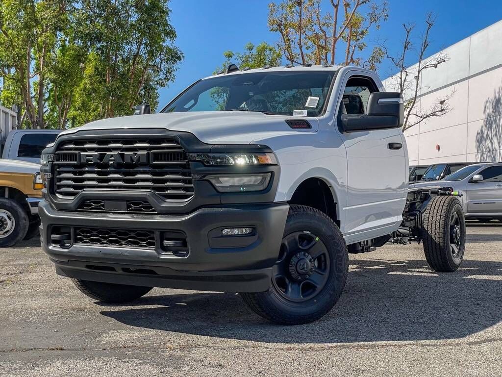 2025 RAM 3500