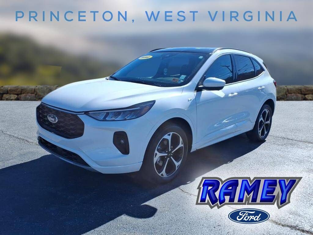 2023 FORD Escape