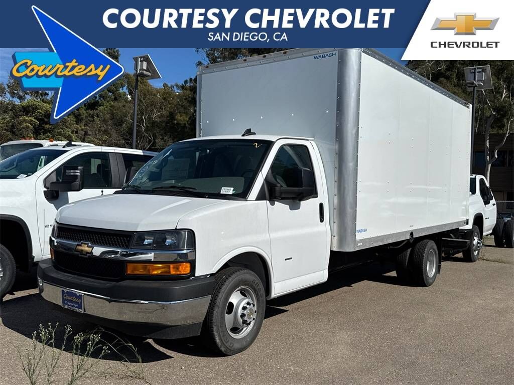 2025 CHEVROLET Express
