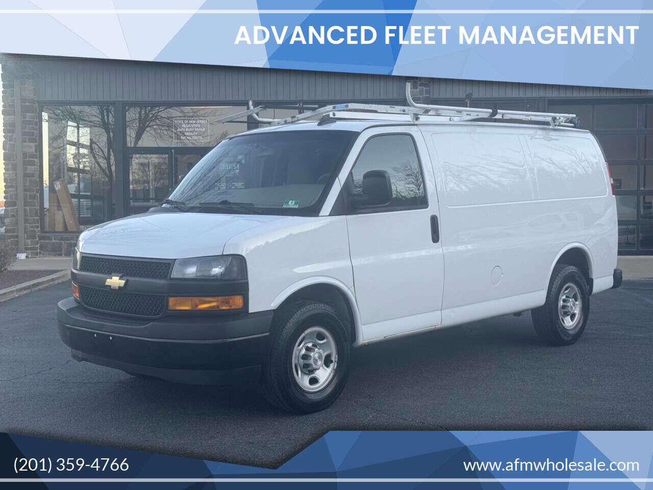 2019 CHEVROLET Express