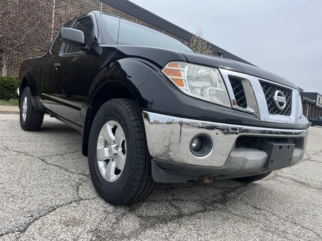 2011 NISSAN Frontier