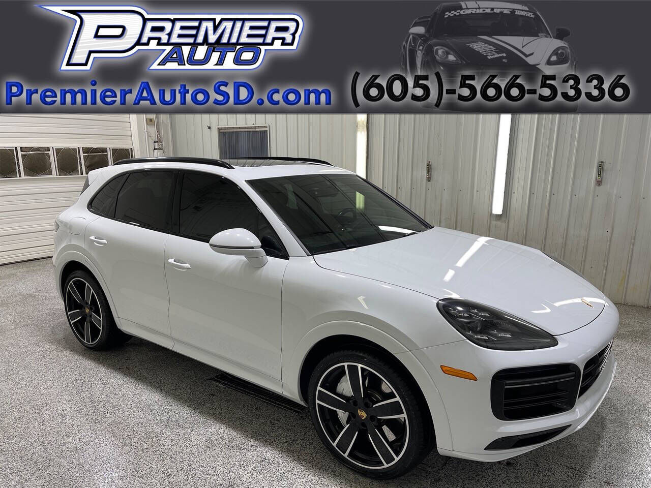 2021 PORSCHE Cayenne