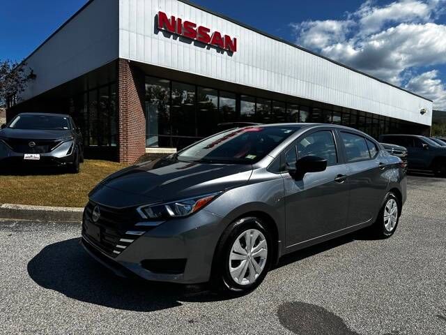 2024 NISSAN Versa