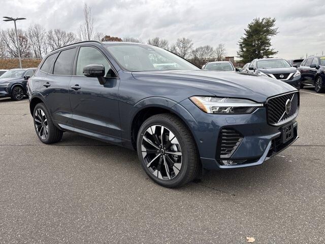 2026 VOLVO XC60