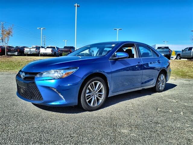 2017 TOYOTA Camry