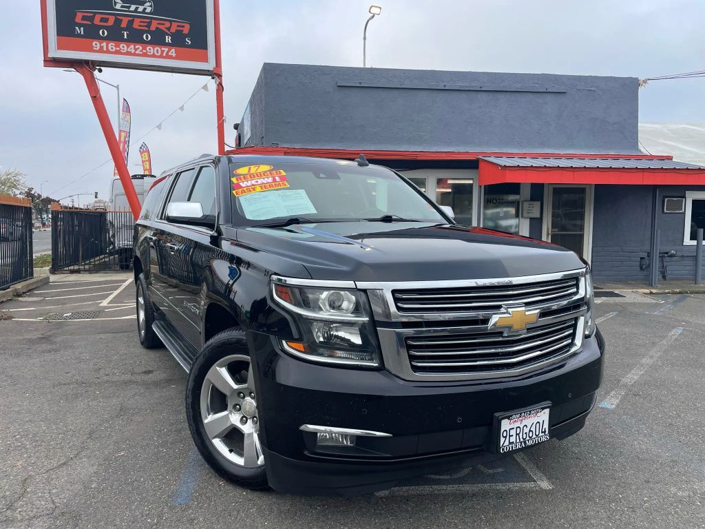 2017 CHEVROLET Suburban