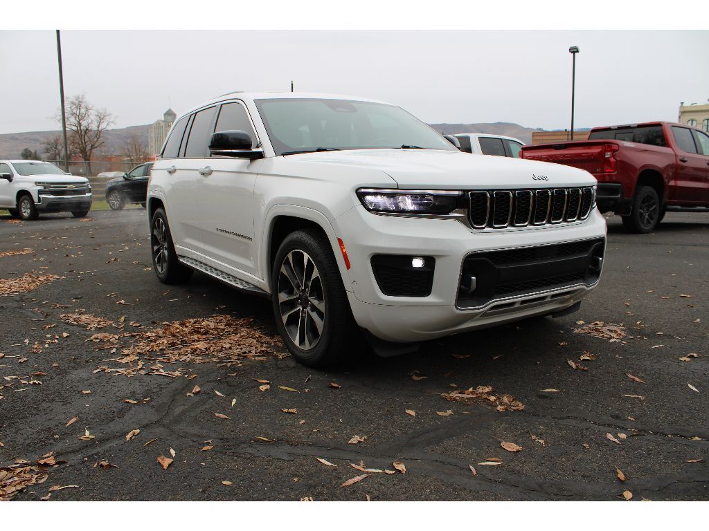 2022 JEEP Grand Cherokee