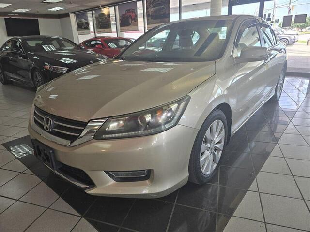 2013 HONDA Accord