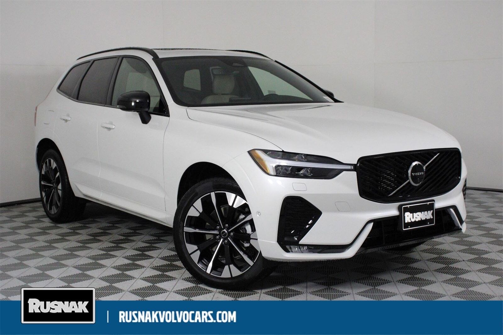 2026 VOLVO XC60