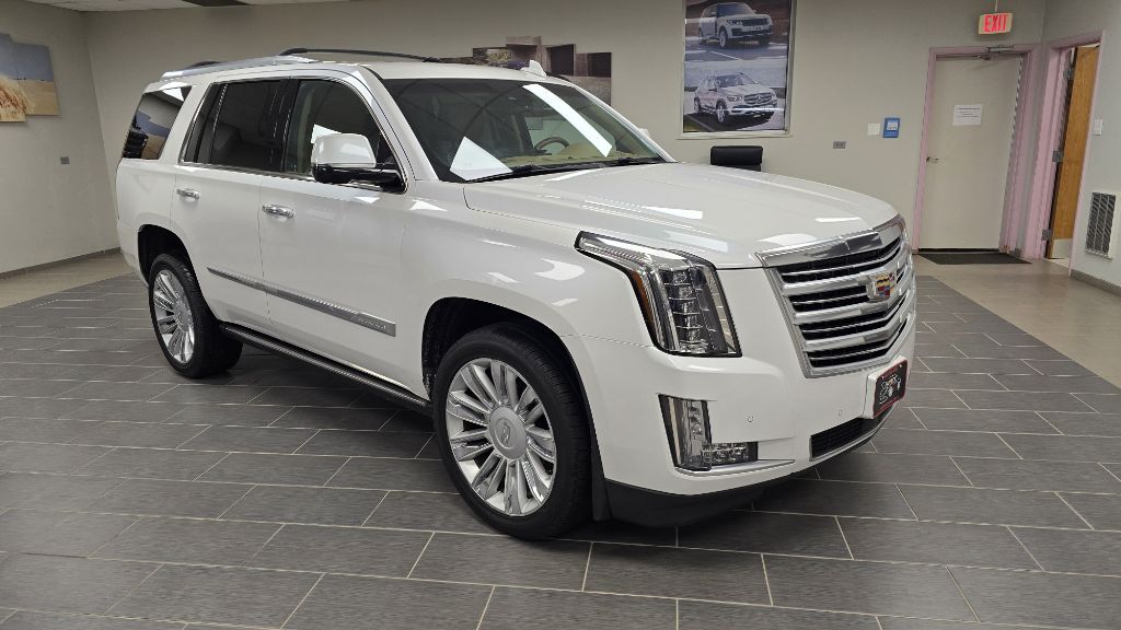 2016 CADILLAC Escalade