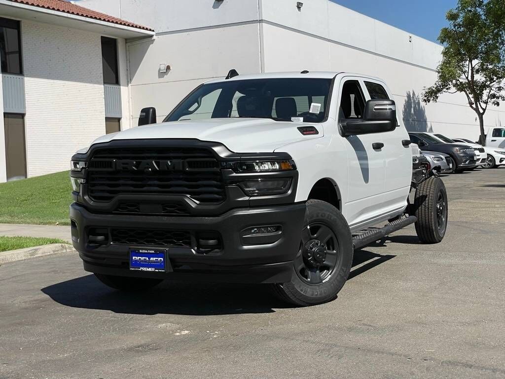 2025 RAM 2500