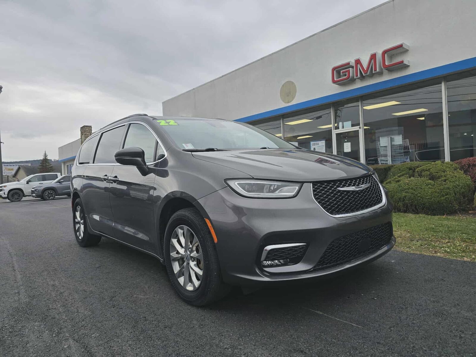 2022 CHRYSLER Pacifica