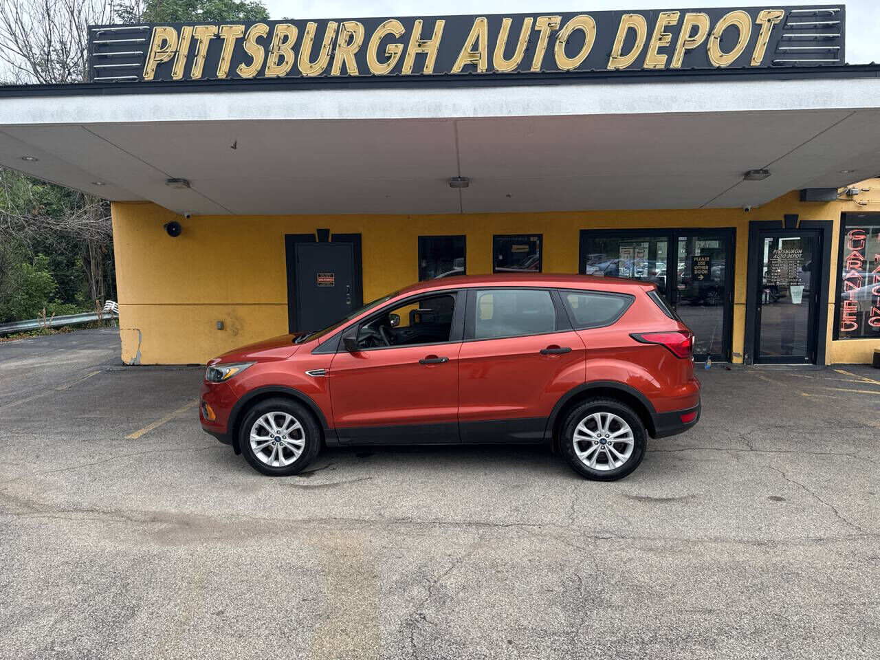 2019 FORD Escape