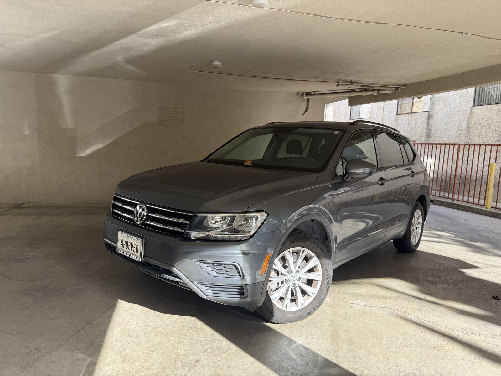 2019 VOLKSWAGEN Tiguan