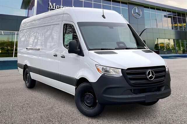 2026 MERCEDES-BENZ Sprinter