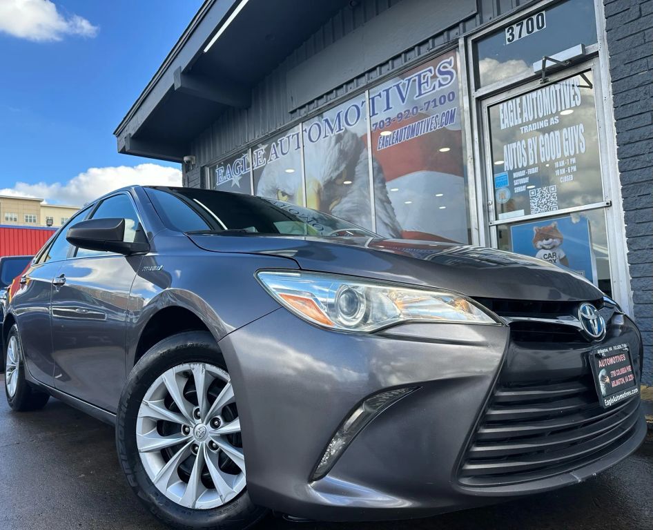 2016 TOYOTA Camry