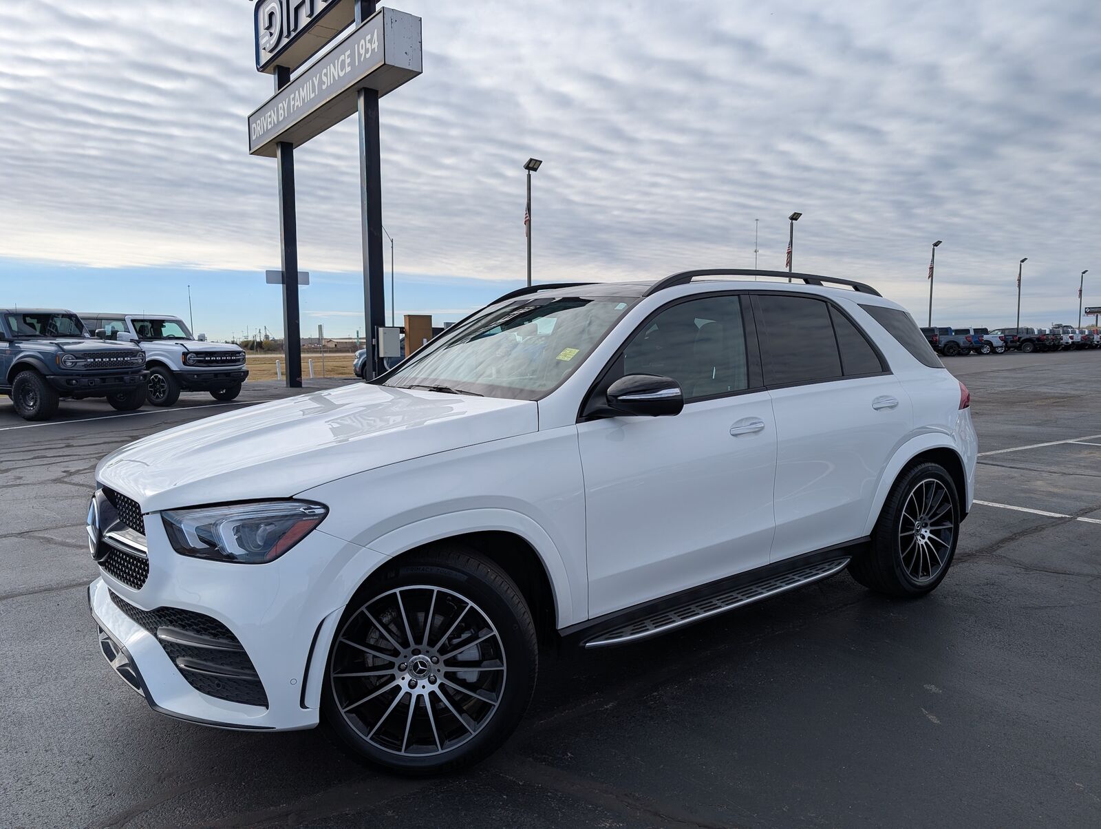 2021 MERCEDES-BENZ GLE-Class