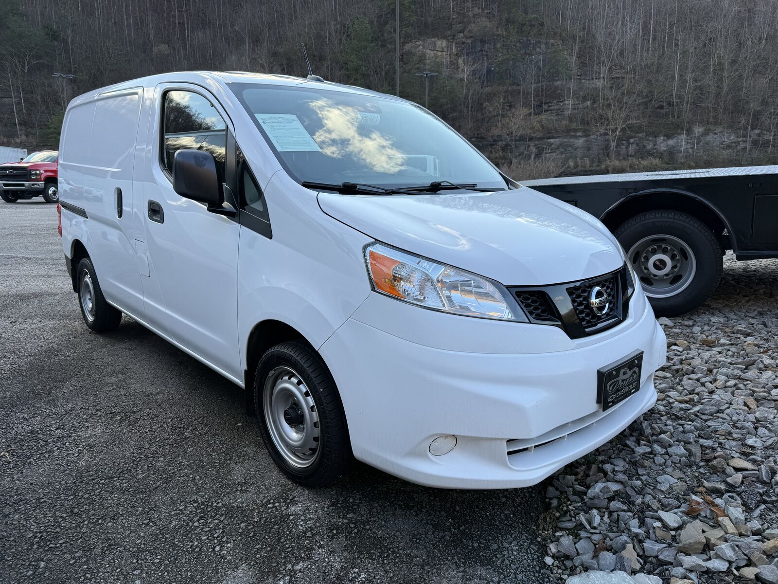 2021 NISSAN NV200