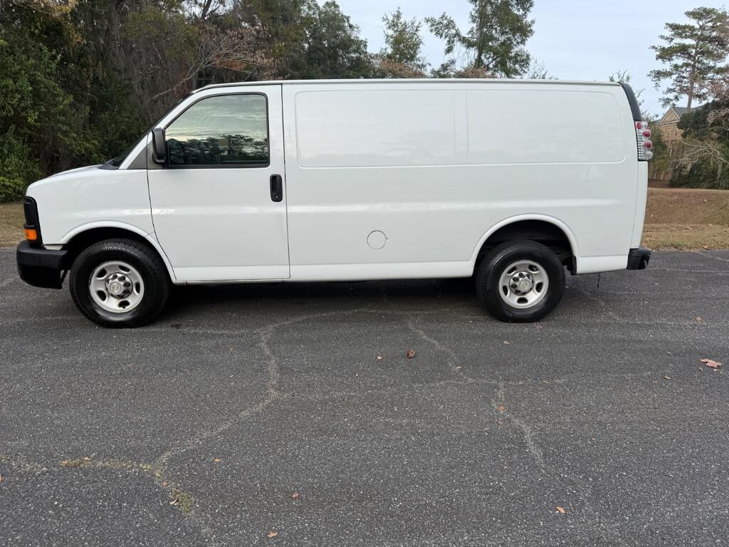2013 CHEVROLET Express