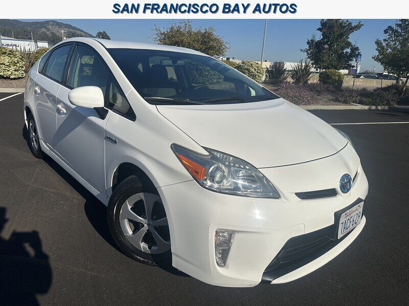 2013 TOYOTA PRIUS