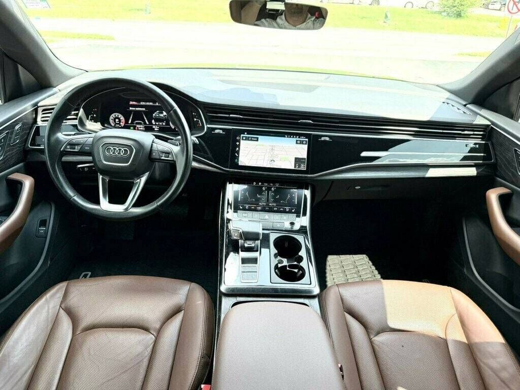 2021 Audi Q8