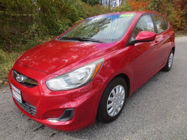 2013 HYUNDAI Accent
