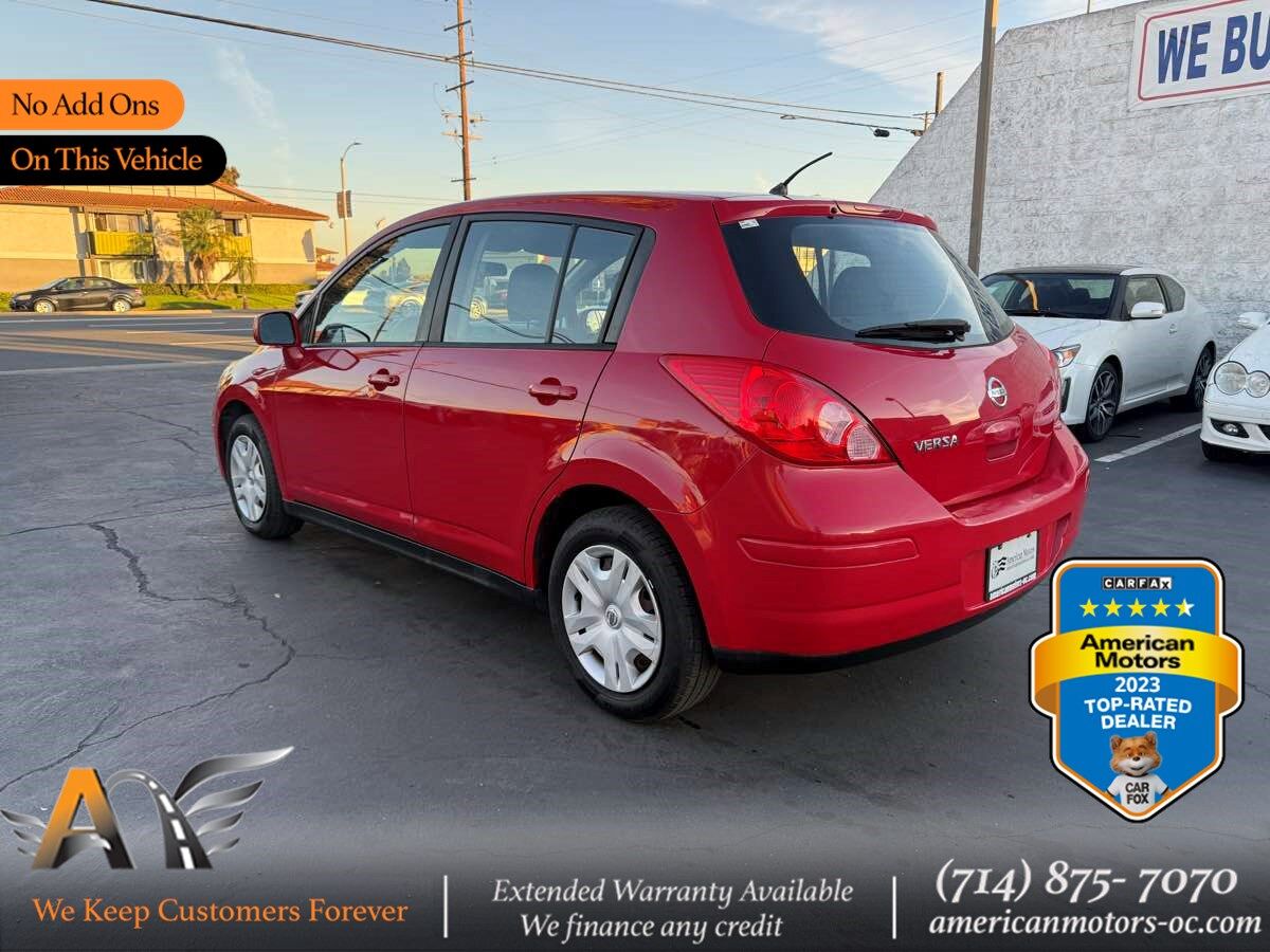 Nissan Versa