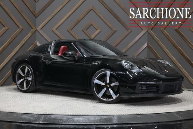 2021 PORSCHE 911