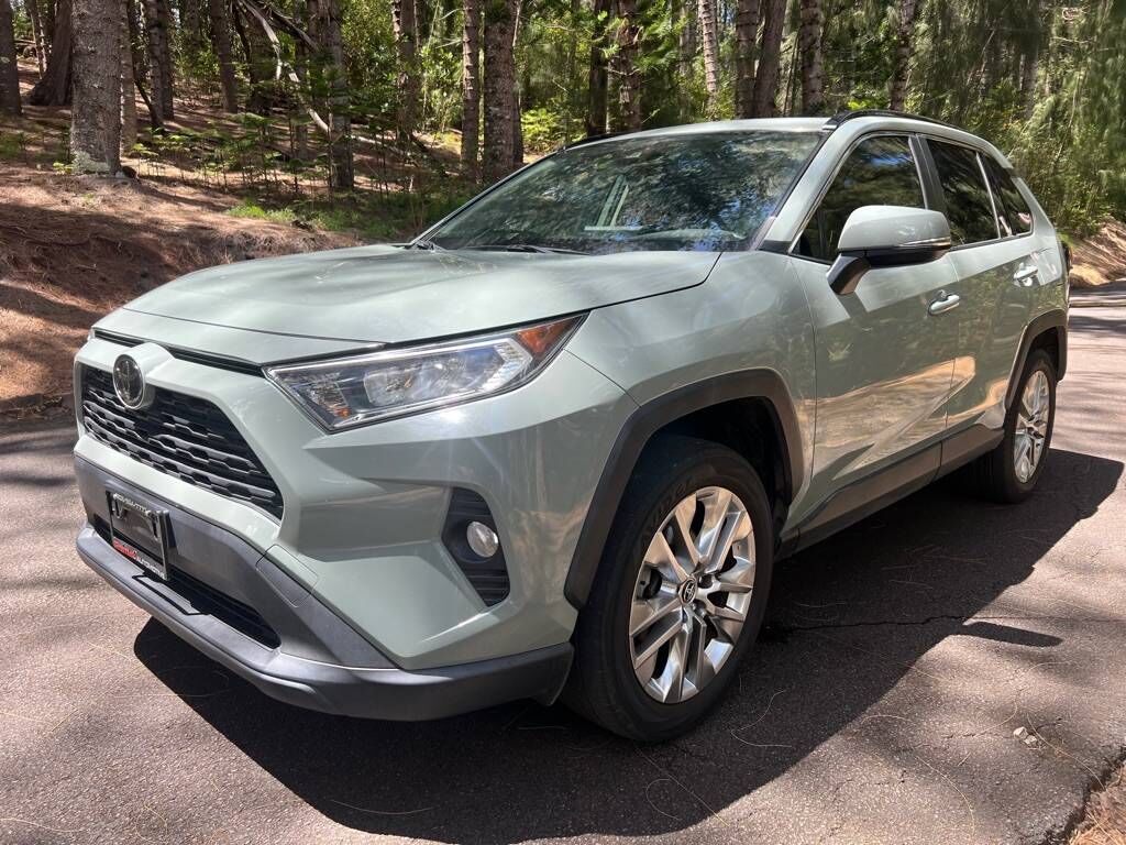 2019 TOYOTA RAV4