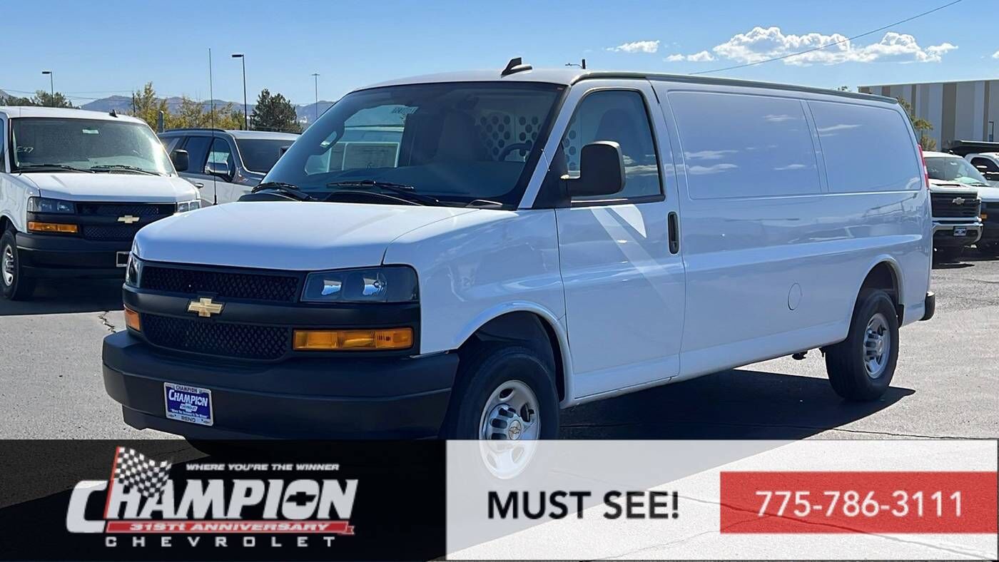 2024 CHEVROLET Express