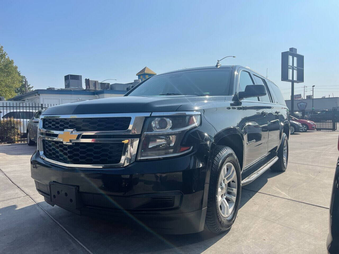 2015 CHEVROLET Suburban