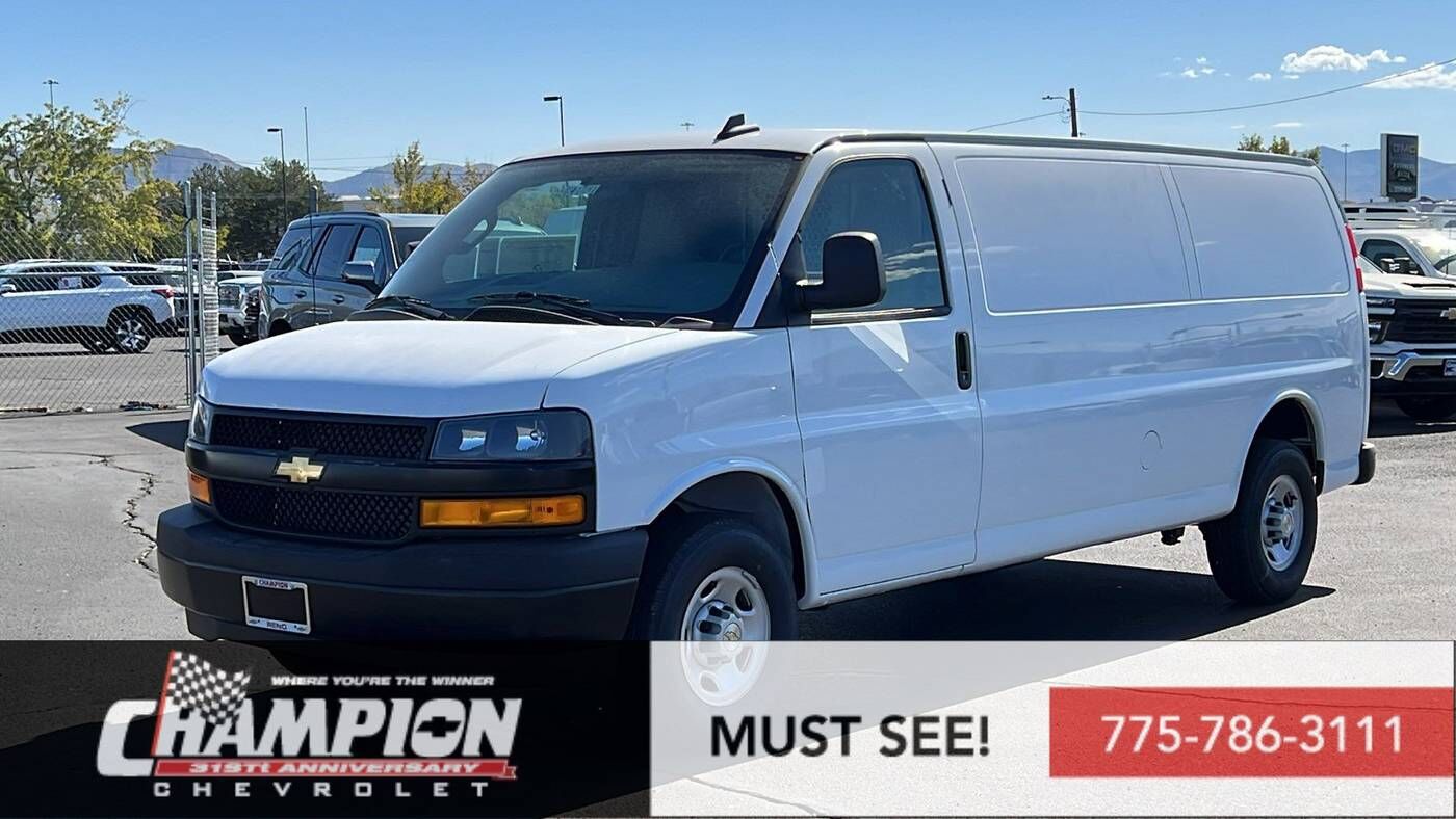 2024 CHEVROLET Express