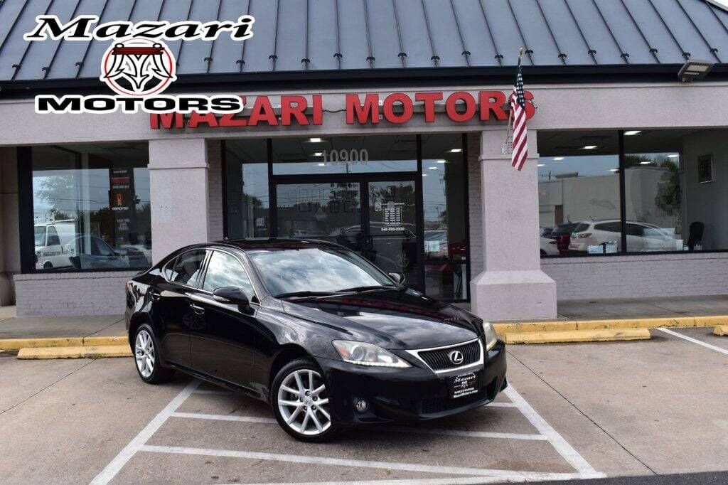 Lexus IS
