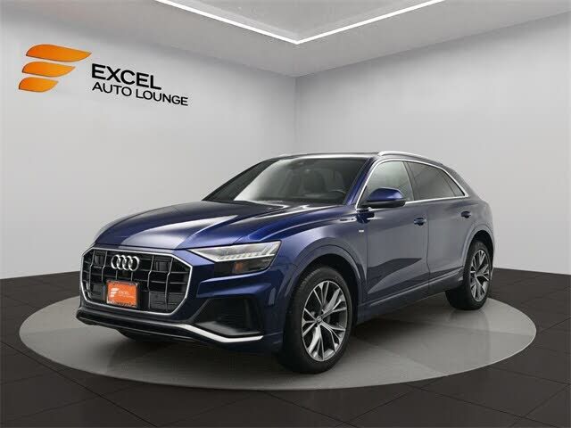 2020 AUDI Q8