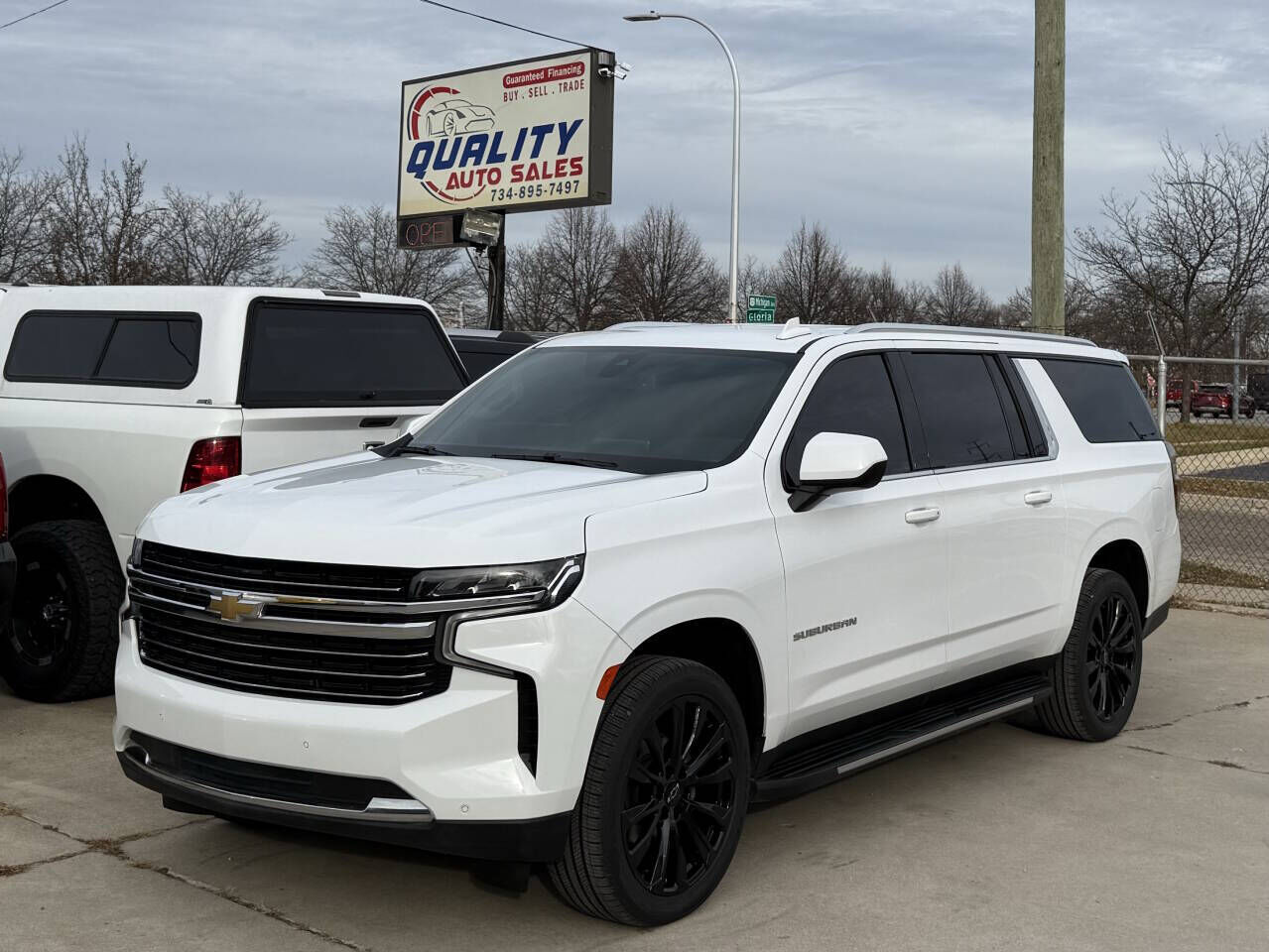 2022 CHEVROLET Suburban