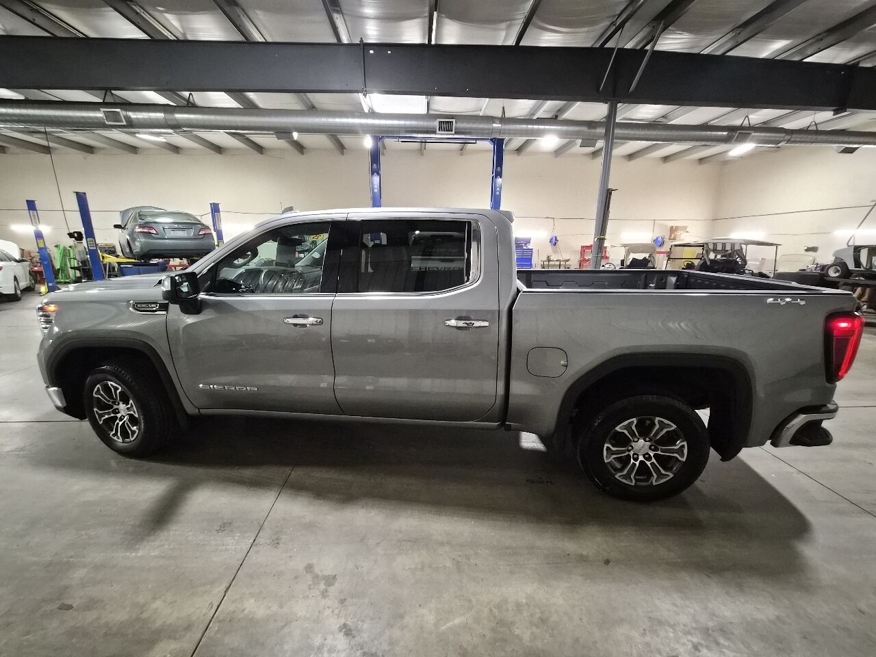 2025 GMC Sierra